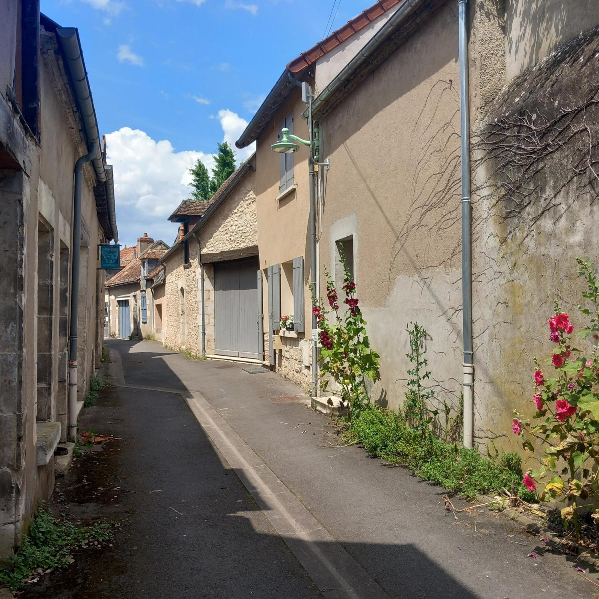 Jls'Tudios " U Sognu" Apartment Cosne-Cours-Sur-Loire Exterior photo