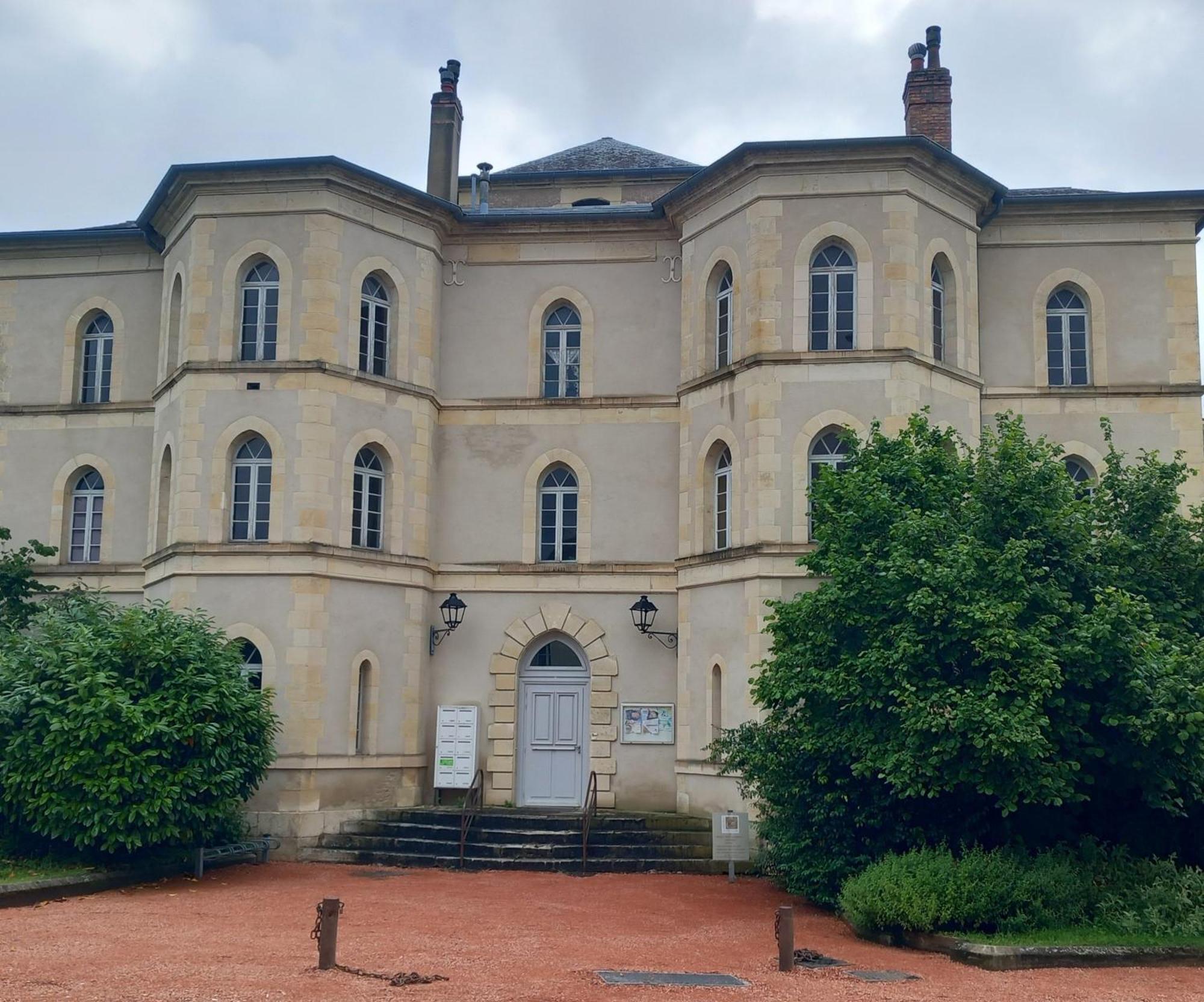 Jls'Tudios " U Sognu" Apartment Cosne-Cours-Sur-Loire Exterior photo